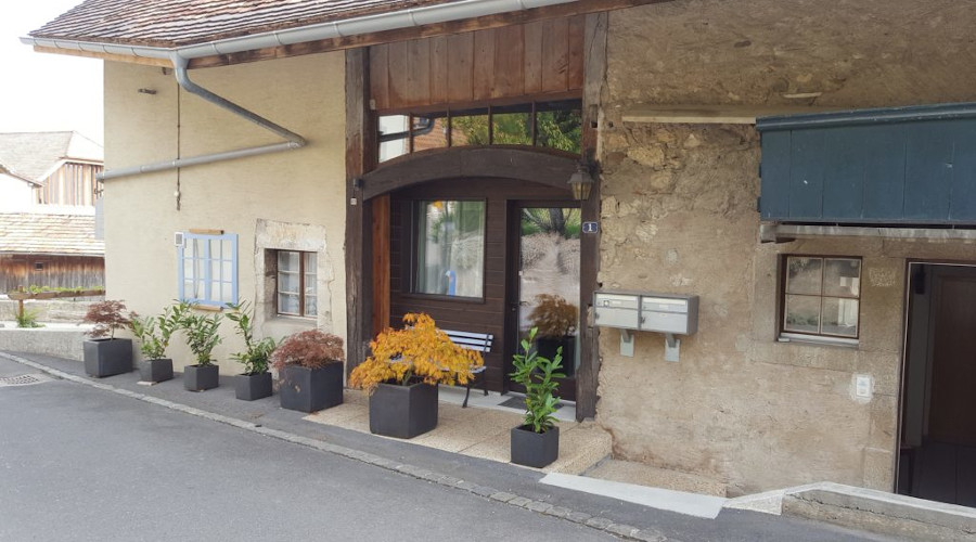 Gte de lAncienne Forge, village de l'Abergement, Vaud, Romandie